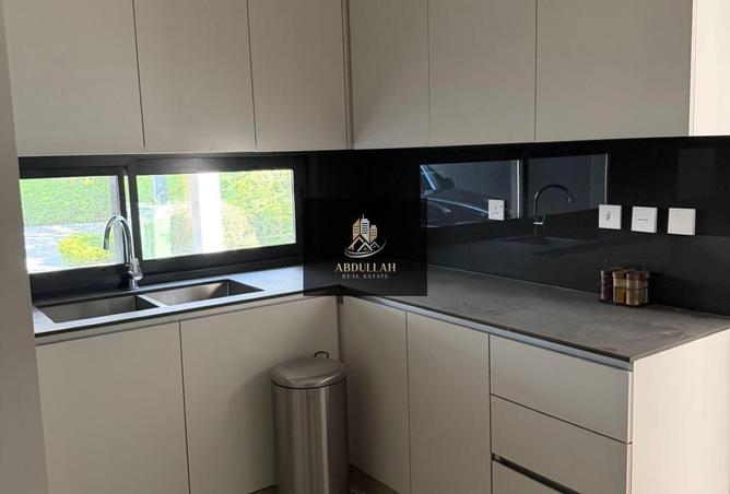 81932890 - Property Image 3