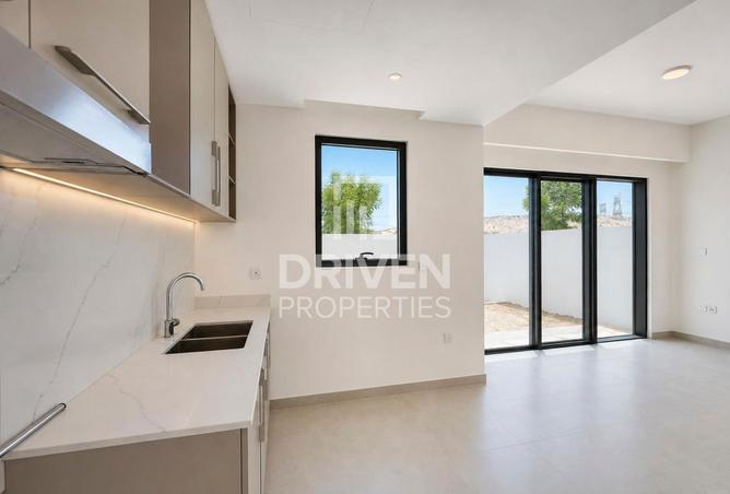 140575767 - Property Image 3