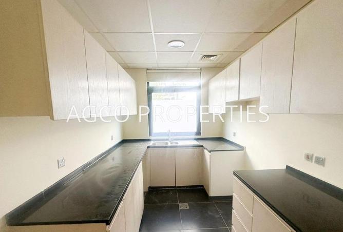 57756379 - Property Image 3