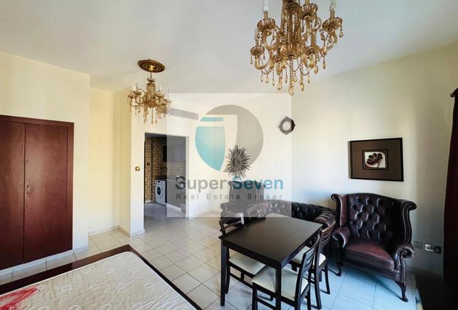 Furnished Studio for rent Spain -S08 photo 2
