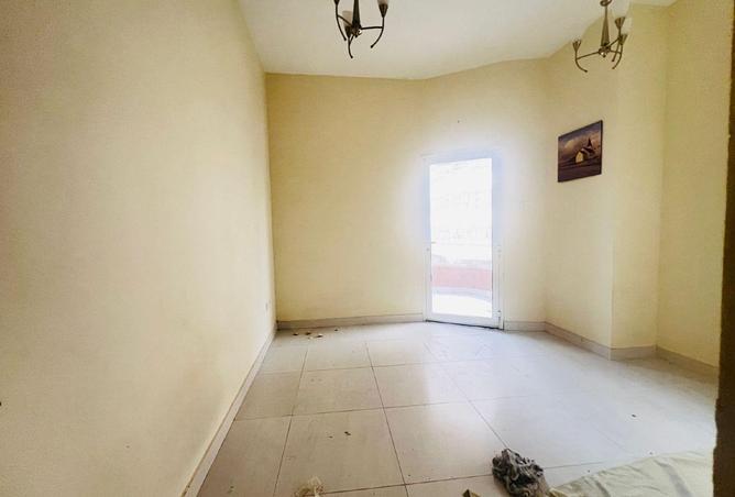 80261114 - Property Image 3