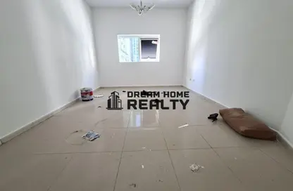 شقة - غرفة نوم - 1 حمام للايجار في شارع التعاون الجديد - التعاون - الشارقة