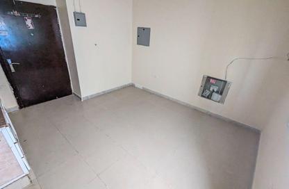 Apartment - Studio - 1 Bathroom for rent in Al Butina 9 Building - Al Butina - Sharjah