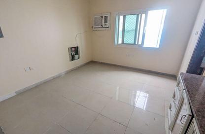 Apartment - Studio - 1 Bathroom for rent in Al Butina 9 Building - Al Butina - Sharjah