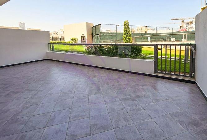 98704035 - Property Image 3