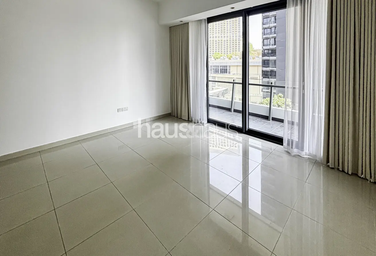 165028141 - Property Main Image