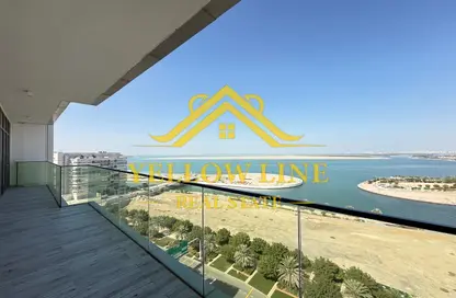 شقة - 2 غرف نوم - 4 حمامات للايجار في شاطئ الراحة - أبوظبي