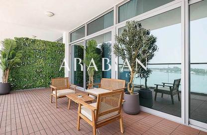 Apartment - 1 Bedroom - 2 Bathrooms for sale in Azure Residences - Palm Jumeirah - Dubai