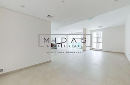 Apartment - 3 Bedrooms - 4 Bathrooms for rent in Marina Arcade Tower - Dubai Marina - Dubai Apartment - 3 Bedrooms - 4 Bathrooms for rent in Marina Arcade Tower - Dubai Marina - Dubai
