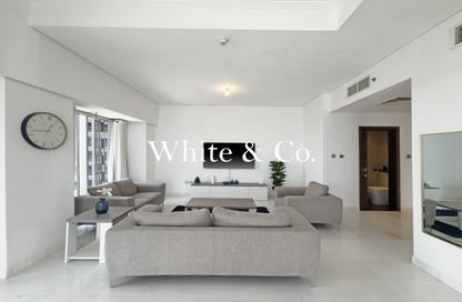 Apartment - 3 Bedrooms - 4 Bathrooms for sale in Cayan Tower - Dubai Marina - Dubai