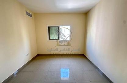 Apartment - 1 - 2 for rent in New Al Taawun Road - Al Taawun - Sharjah Apartment - 1 - 2 for rent in New Al Taawun Road - Al Taawun - Sharjah