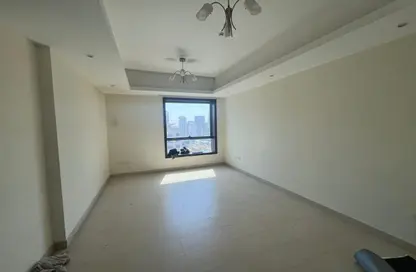 Apartment - 1 Bedroom - 2 Bathrooms for rent in Al Mamzar - Al Mamzar - Sharjah - Sharjah