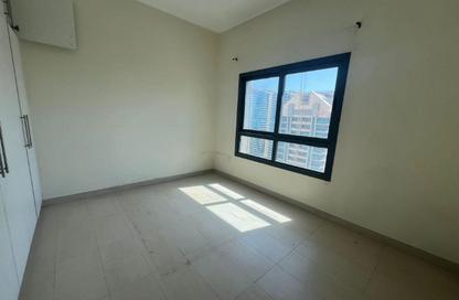 Apartment - 1 Bedroom - 2 Bathrooms for rent in Al Mamzar - Al Mamzar - Sharjah - Sharjah