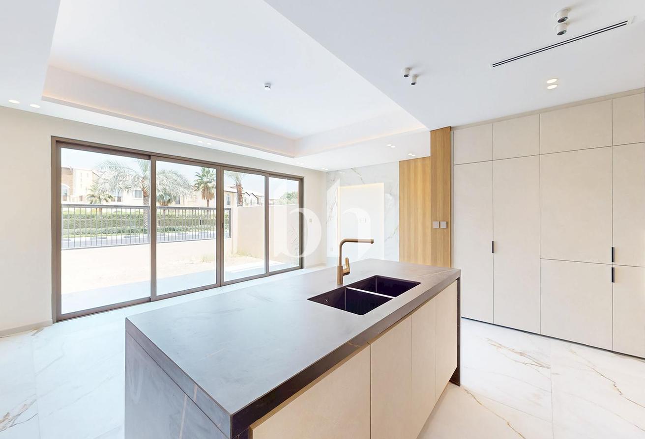 Flexible Payment | With Private Garden | Vacant photo 2