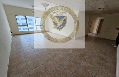 Apartment - 2 Bedrooms - 2 Bathrooms for rent in Al Majaz 2 - Al Majaz - Sharjah
