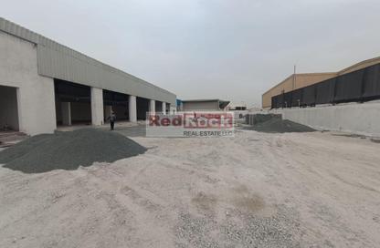 Warehouse - Studio - 2 Bathrooms for rent in Jebel Ali Industrial - Jebel Ali - Dubai