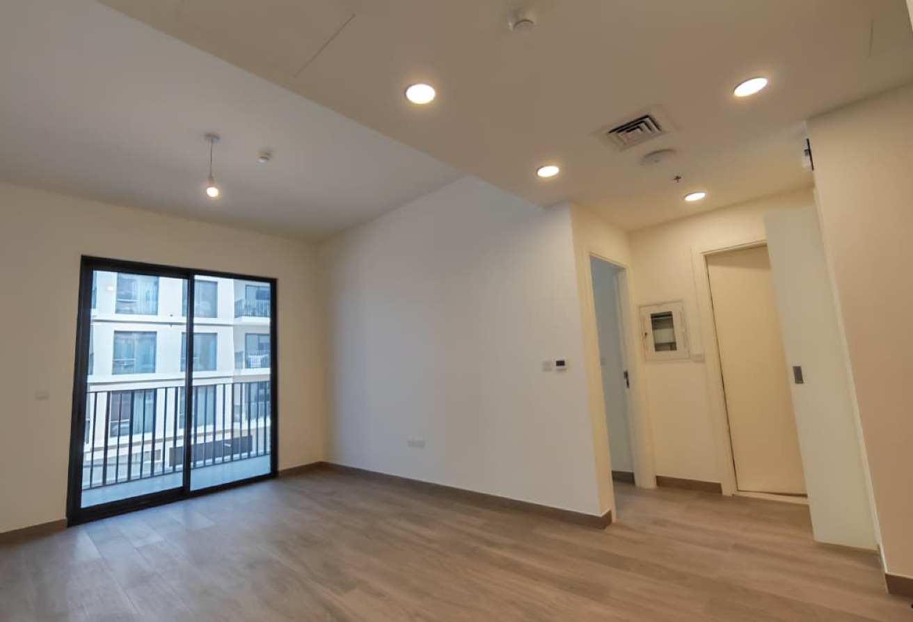 1 bedroom apartment in The Mayfair, Town Square: 6