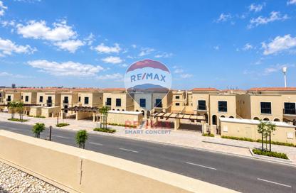 Villa - 3 - 4 for sale in Yas Park Views - Yas Island - Abu Dhabi
