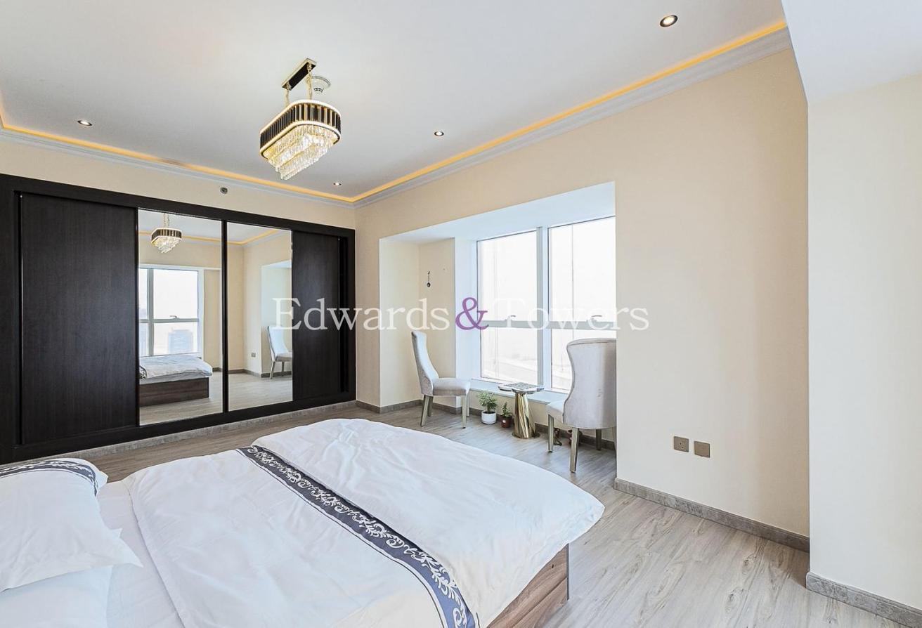 Palm and Sea View | Penthouse | Flexible Cheques photo 10