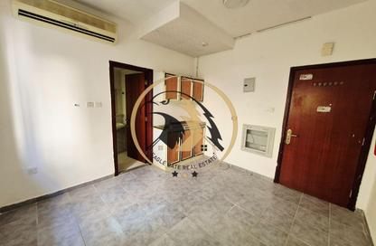 Apartment - Studio - 1 for rent in Fire Station Road - Muwaileh - Sharjah Apartment - Studio - 1 for rent in Fire Station Road - Muwaileh - Sharjah
