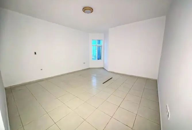 166081164 - Property Image 2