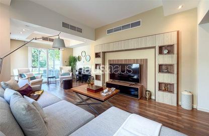 Villa - 3 Bedrooms - 3 Bathrooms for sale in Springs 15 - The Springs - Dubai