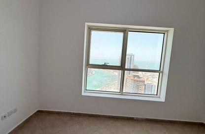 Apartment - 3 Bedrooms - 4 Bathrooms for rent in Al Khan Corniche - Al Khan - Sharjah