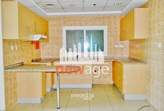2 BR Apartment in Al Warsan with Landmark View photo 3