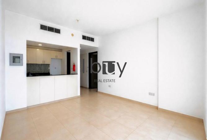 70283930 - صورة العقار 3