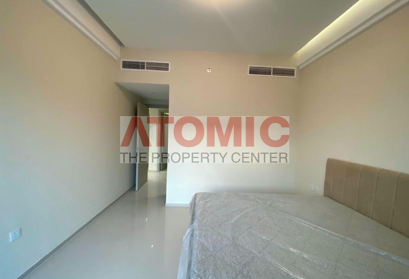 Modern 1BR Apt | Balcony |City & Sports Views photo 6