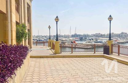 Apartment - 3 - 5 for sale in Marina Residences 1 - Marina Residences - Palm Jumeirah - Dubai