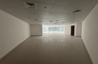 Office Space - Studio - 1 Bathroom for rent in Safia Tower - Al Majaz 3 - Al Majaz - Sharjah