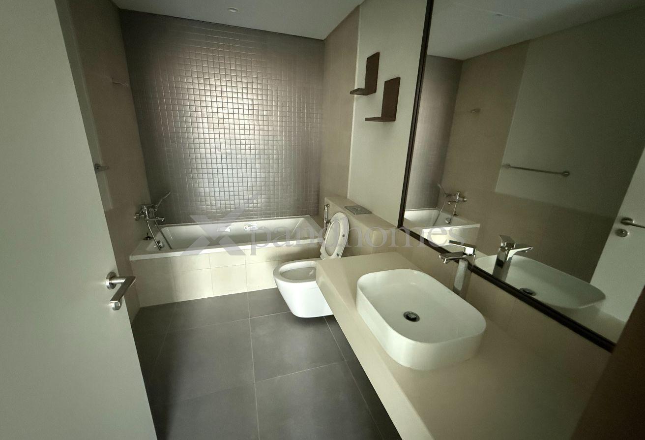 Best Deal |Large 1BHK | Near Metro | Ready photo 11