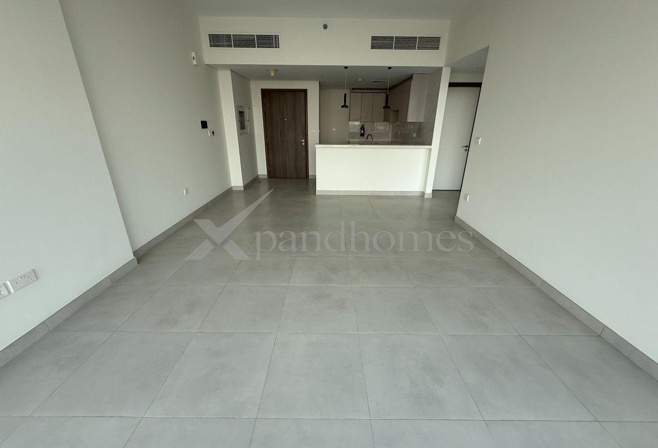 Best Deal |Large 1BHK | Near Metro | Ready photo 6