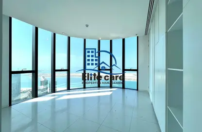 Apartment - 3 Bedrooms - 4 Bathrooms for rent in Burj Mohammed Bin Rashid at WTC - Corniche Road - Abu Dhabi