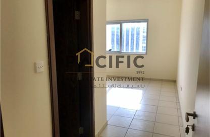 Apartment - 1 Bedroom - 1 Bathroom for rent in Al Warsan Building - Barsha Heights (Tecom) - Dubai