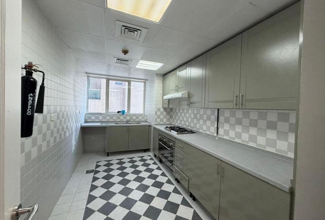 77390938 - Property Image 3