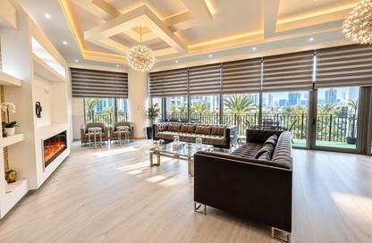 Apartment - 2 - 3 for sale in BLVD Crescent Podium - BLVD Crescent - Downtown Dubai - Dubai