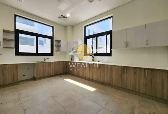 165053887 - Property Image 3