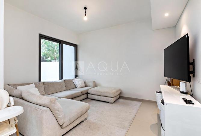 70290819 - Property Image 2