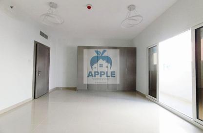 Apartment - 1 Bedroom - 2 Bathrooms for rent in Muwaileh Commercial - Sharjah