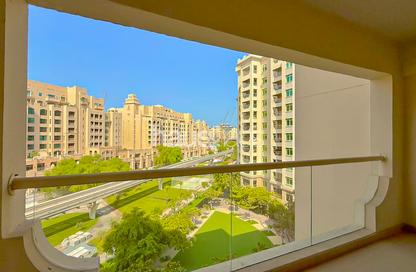 Apartment - 1 - 2 for rent in Abu Keibal - Shoreline Apartments - Palm Jumeirah - Dubai