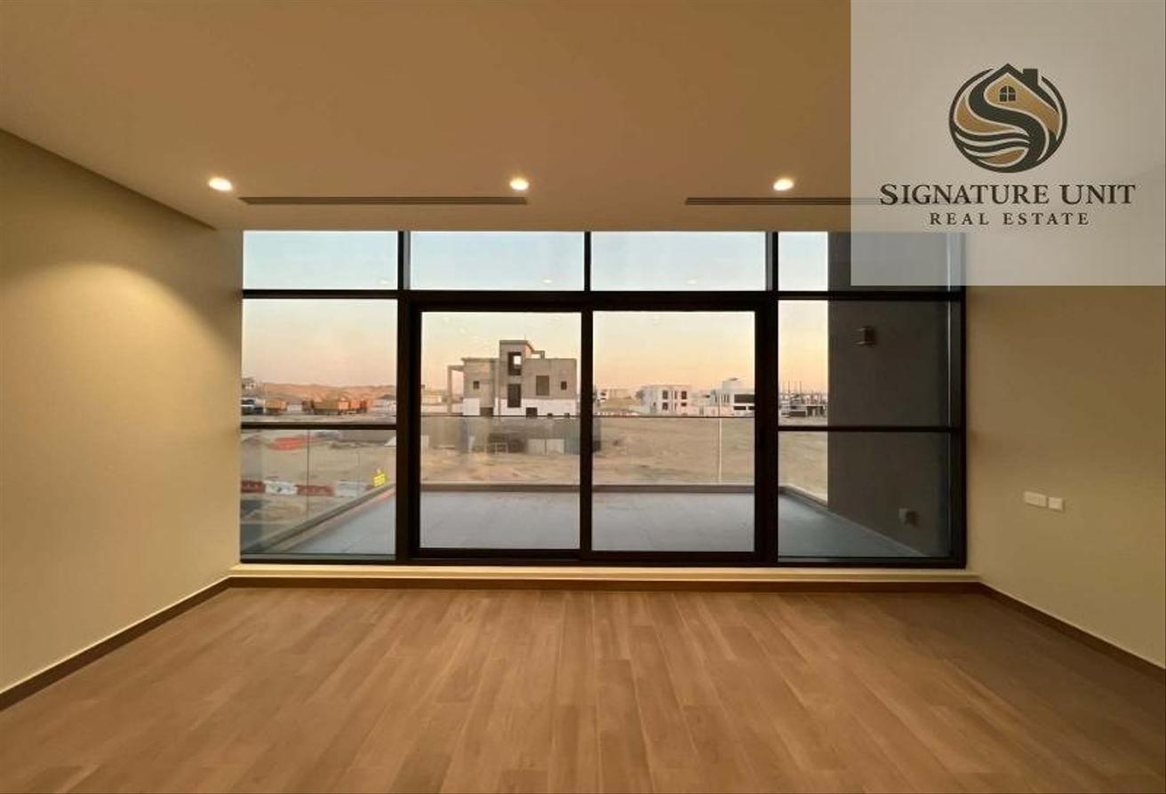 Brand New 4BR Villa | Master Suite |Prime Location photo 10