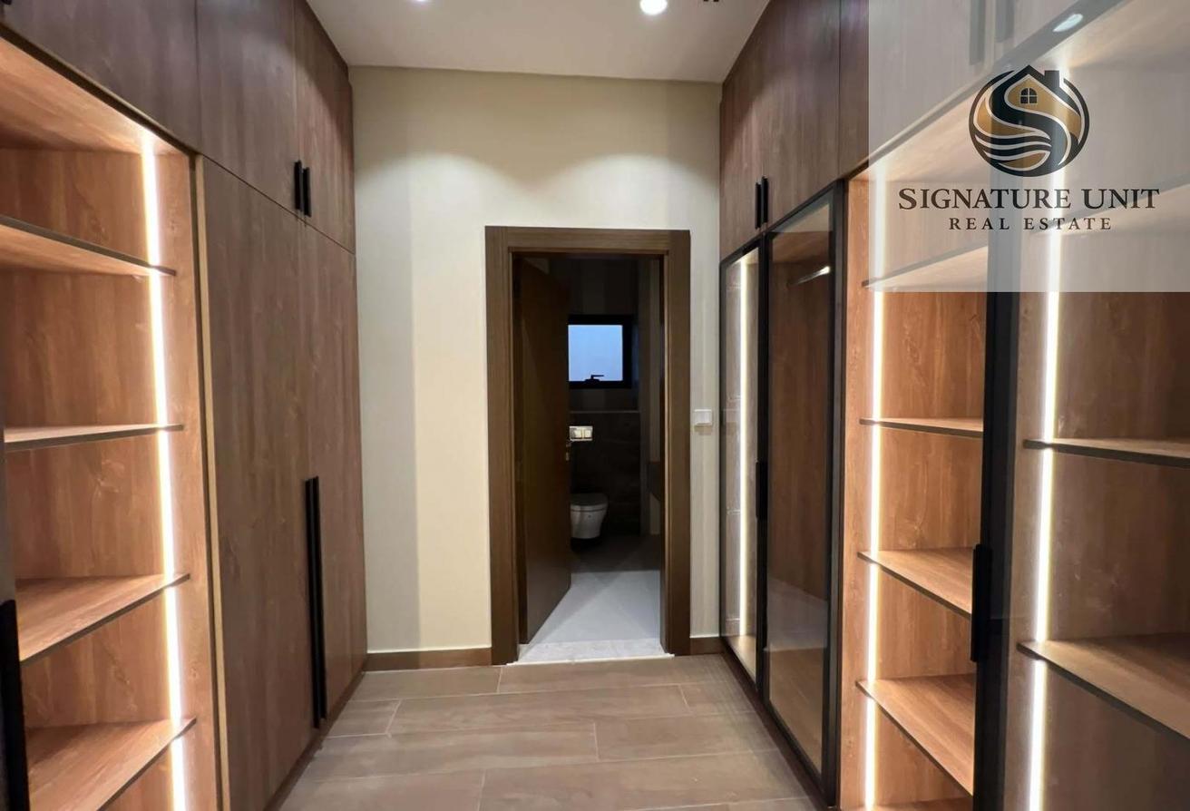 Brand New 4BR Villa | Master Suite |Prime Location photo 16