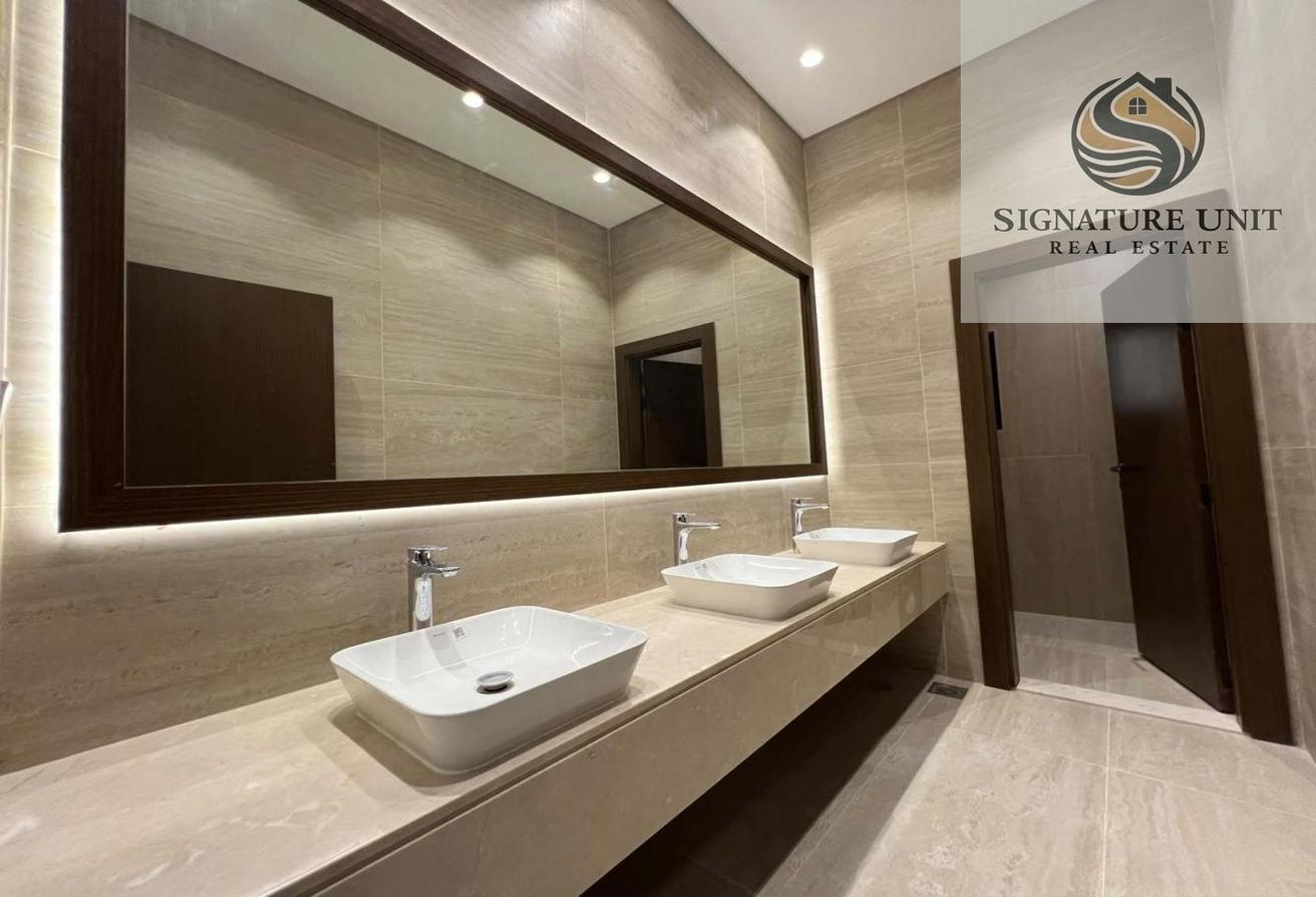 Brand New 4BR Villa | Master Suite |Prime Location photo 19