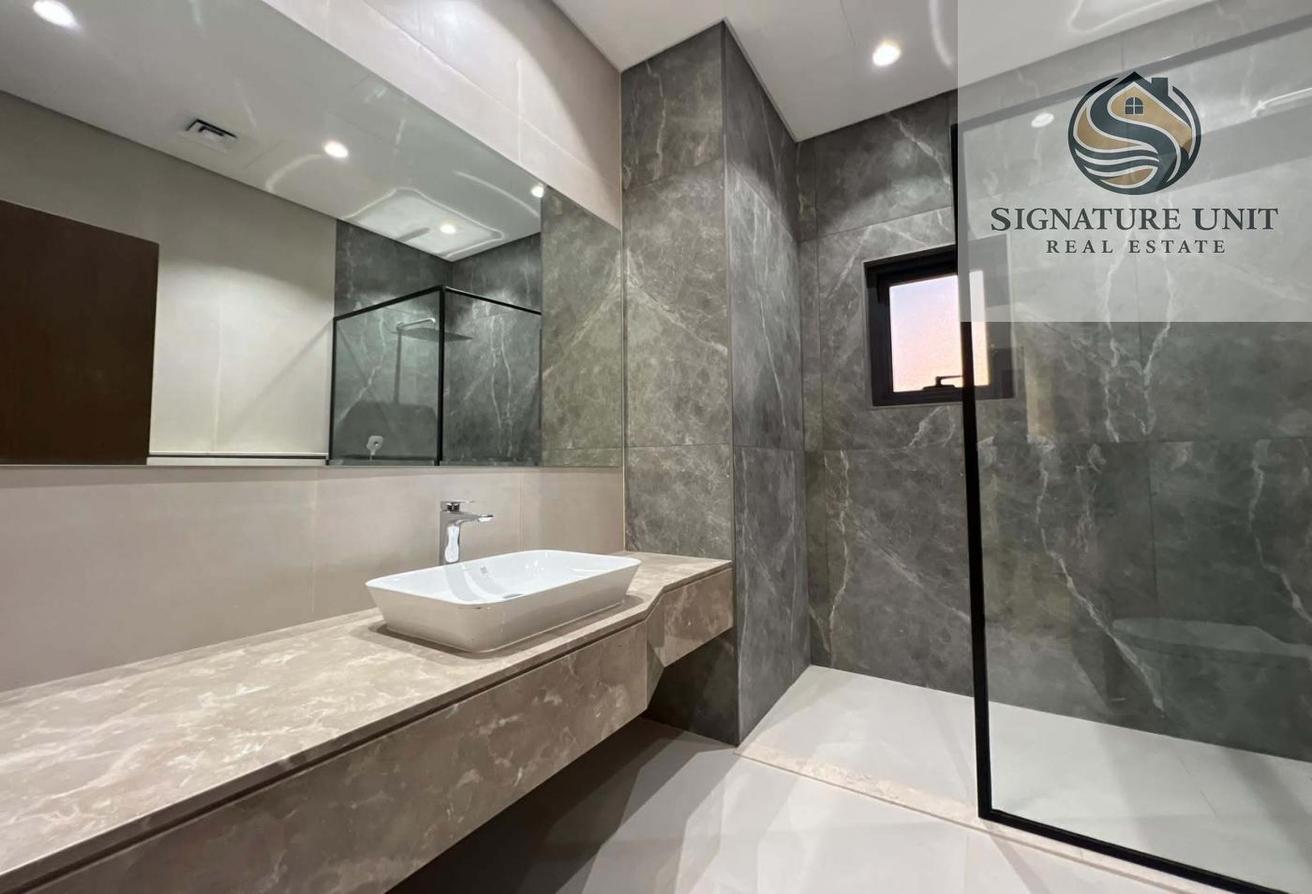 Brand New 4BR Villa | Master Suite |Prime Location photo 18