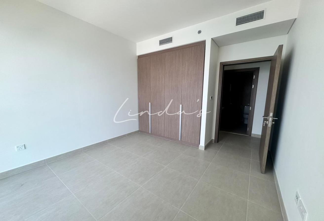 Sea View | Marina View | Mid Floor photo 5