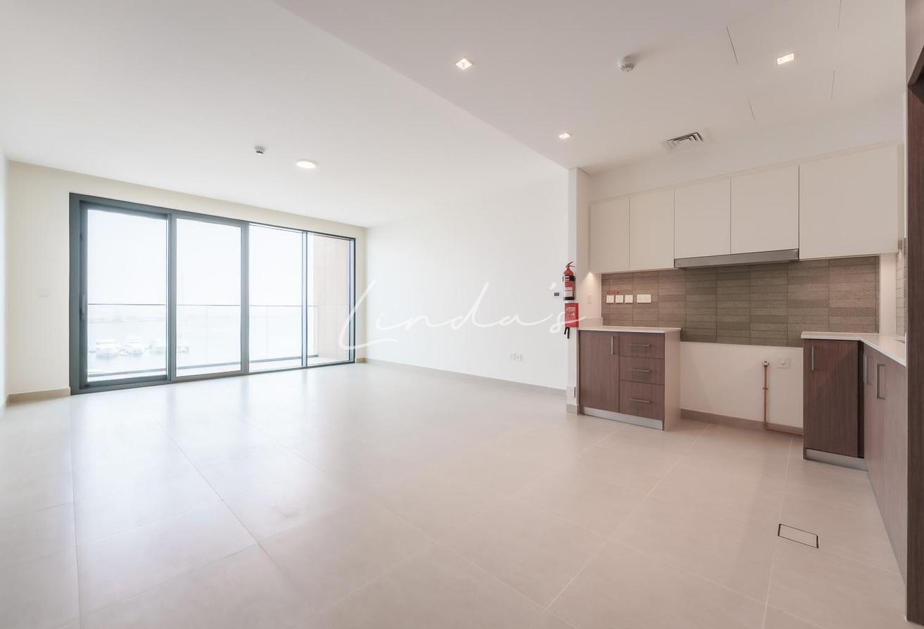 Sea View | Marina View | Mid Floor photo 11