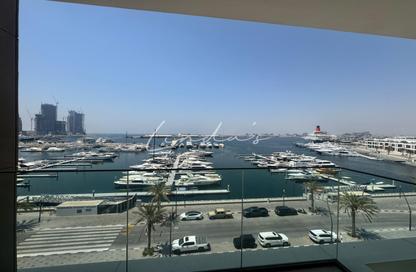 Apartment - 3 Bedrooms - 4 Bathrooms for rent in Seagate Building 2 - Seagate - Mina Rashid - Dubai