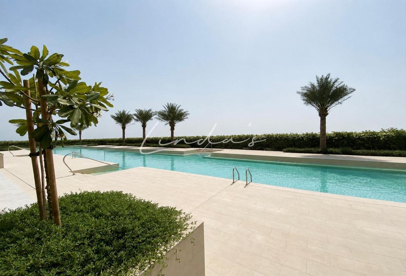 Sea View | Marina View | Mid Floor photo 3